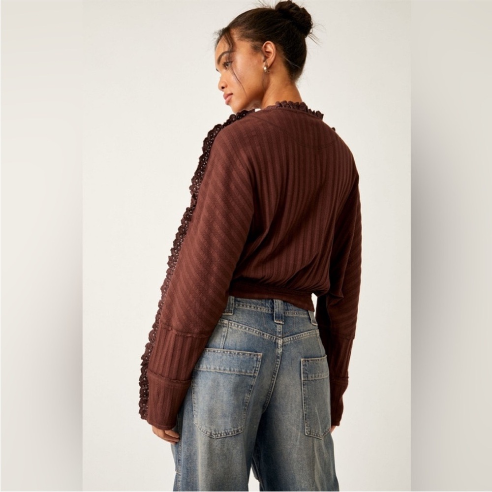 🍓Free People 🍓Brown Lace-Trimmed Sweater - Picture 2 of 14